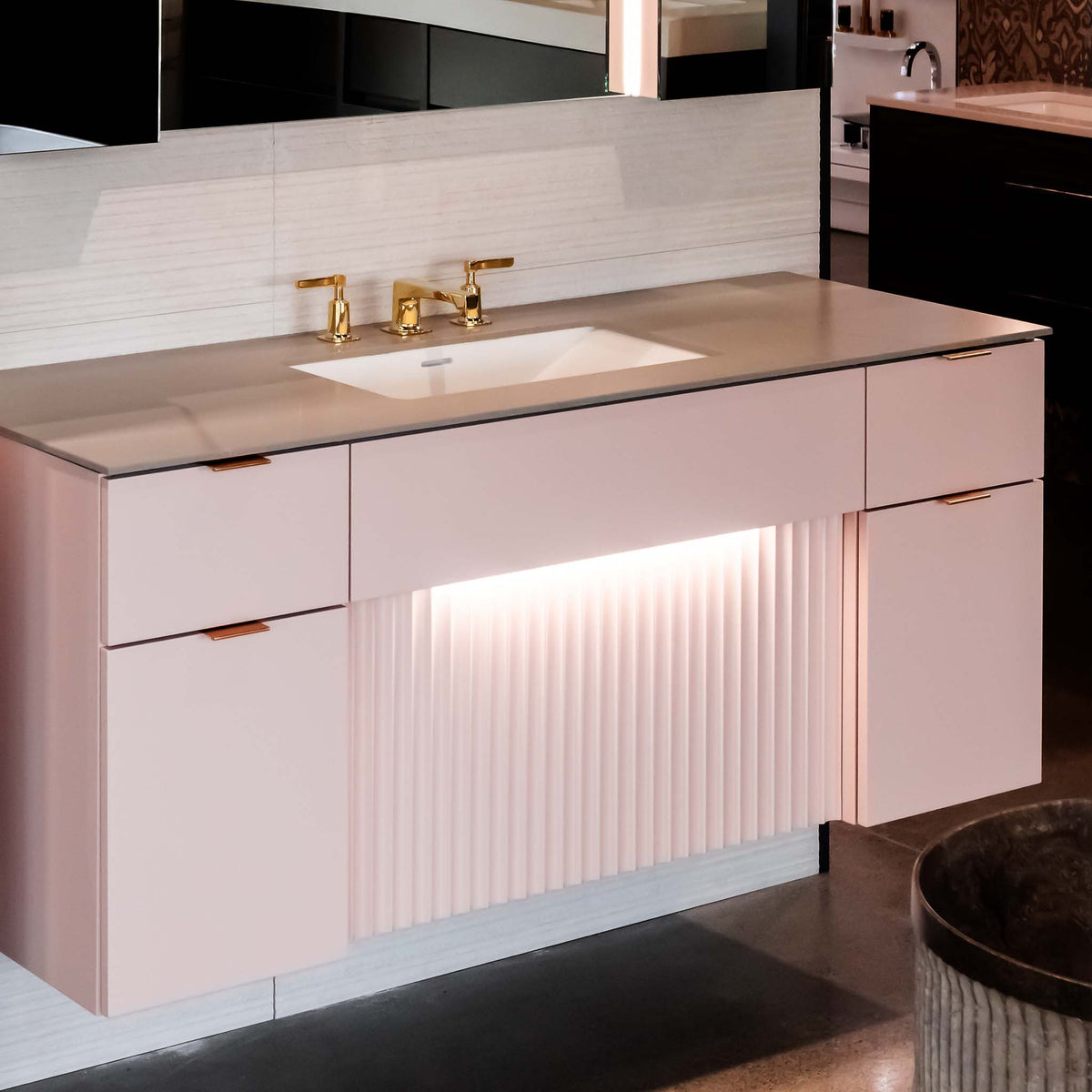 Beautiful view of Vanity Prestige Scandinavian Penthouse Flat