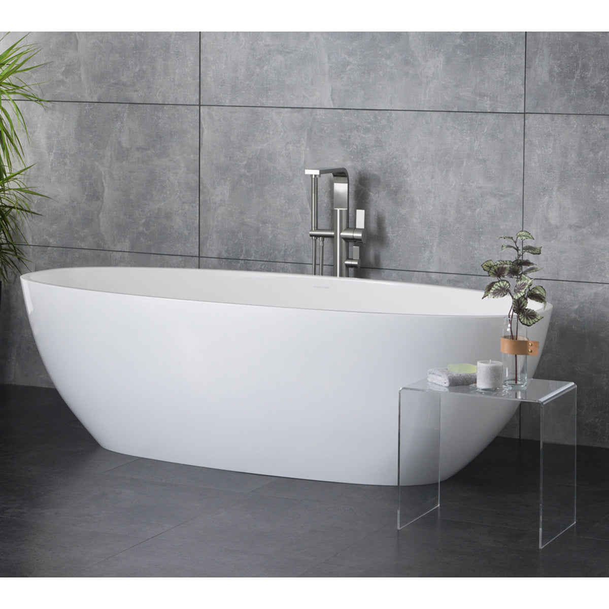 Victoria + Albert Bathtub Barcelona Classic Canaroma Bath & Tile