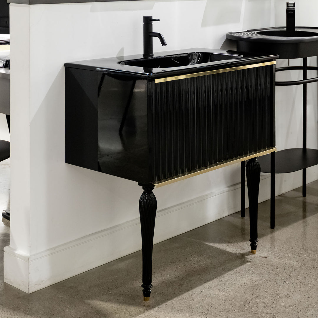 Armadi Art Roma 32" Vanity