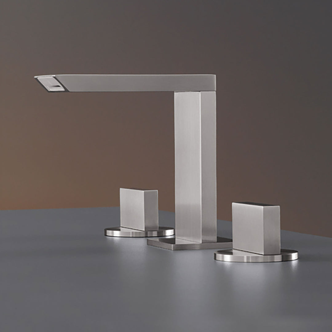 CEA Bar Three-hole Bathroom Faucet