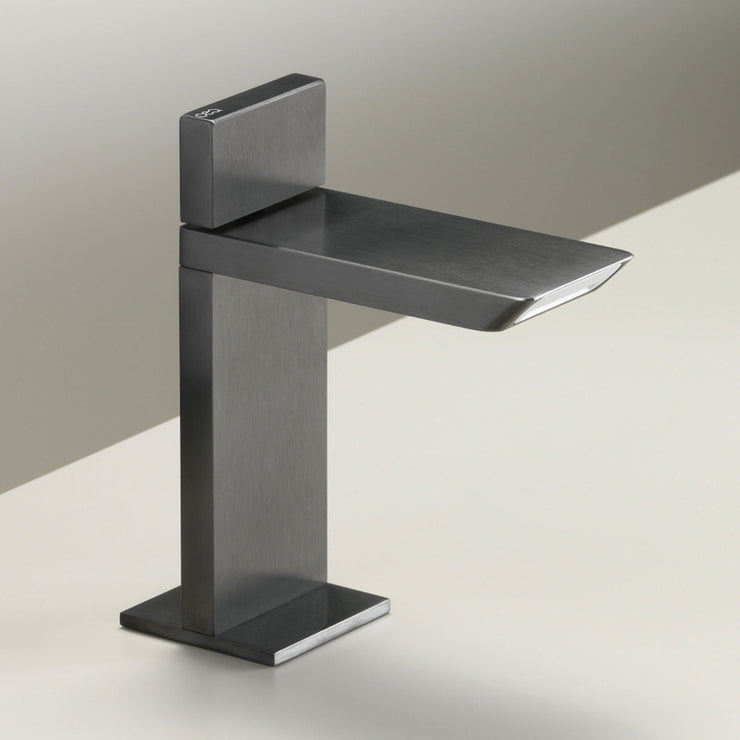 CEA Bar Deck Mounted Bathroom Faucet