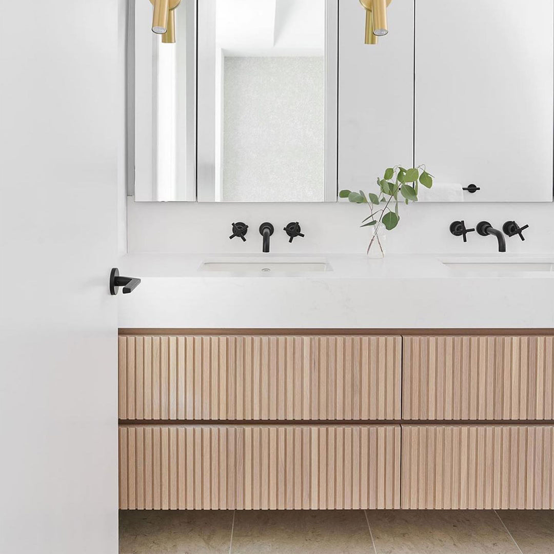 Rubinet Wall Mount Bathroom Faucet