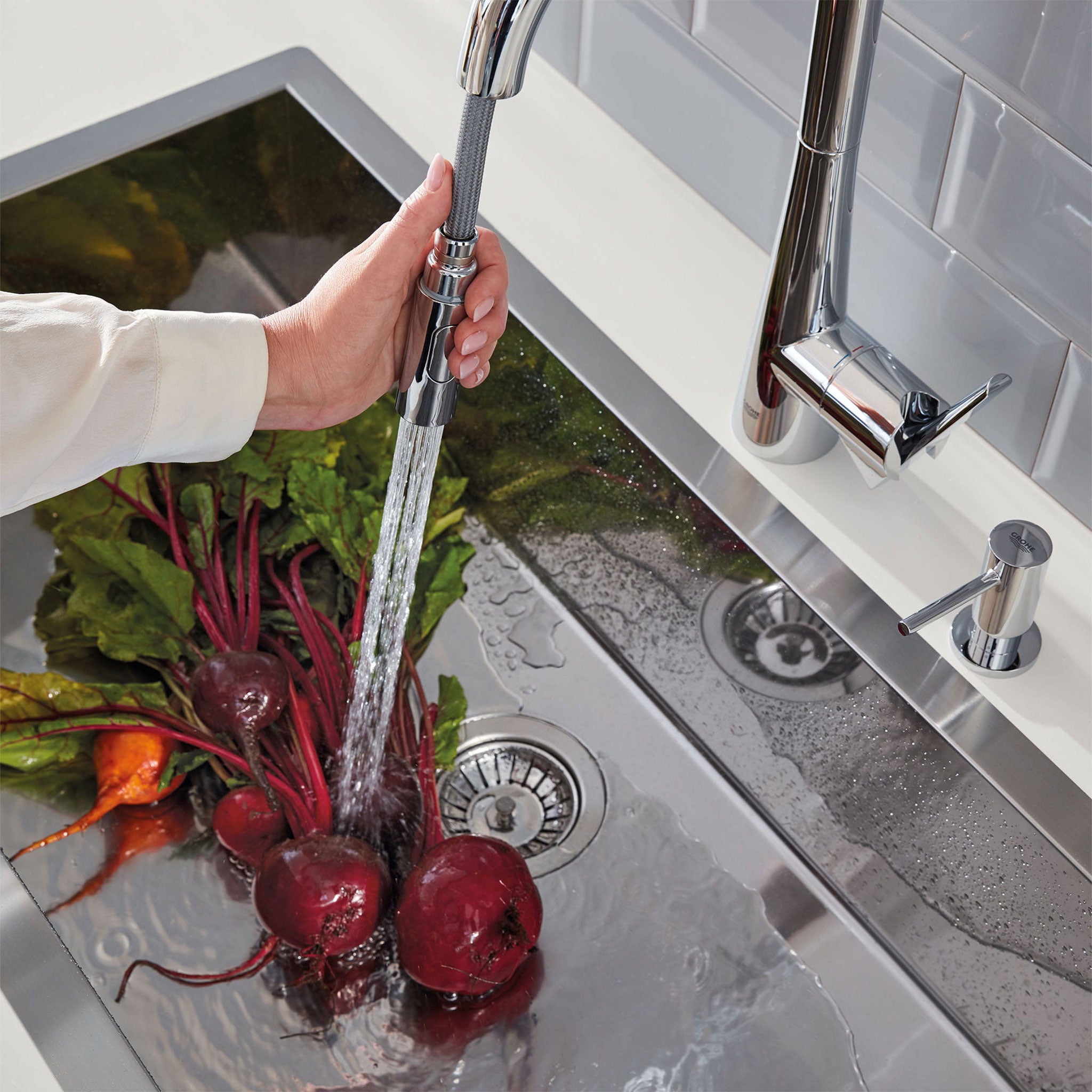 Grohe Zedra Pull-Down Dual Spray Kitchen Faucet – Canaroma Bath & Tile
