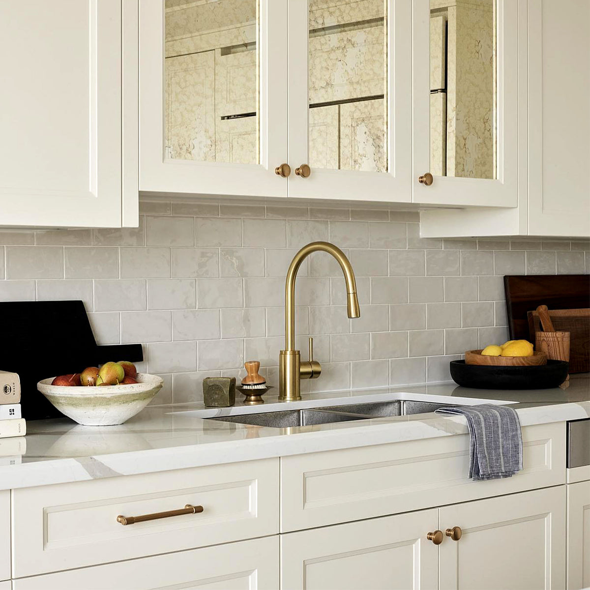 Rubinet Genesis Single Control Dual Spray Mini Kitchen Faucet ...