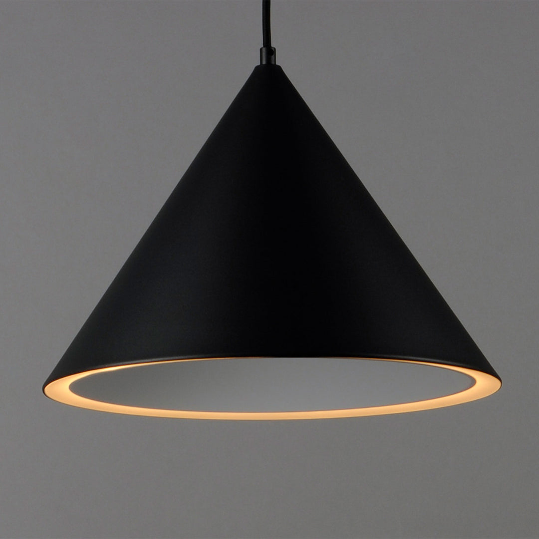 ET2 Abyss Pendant
