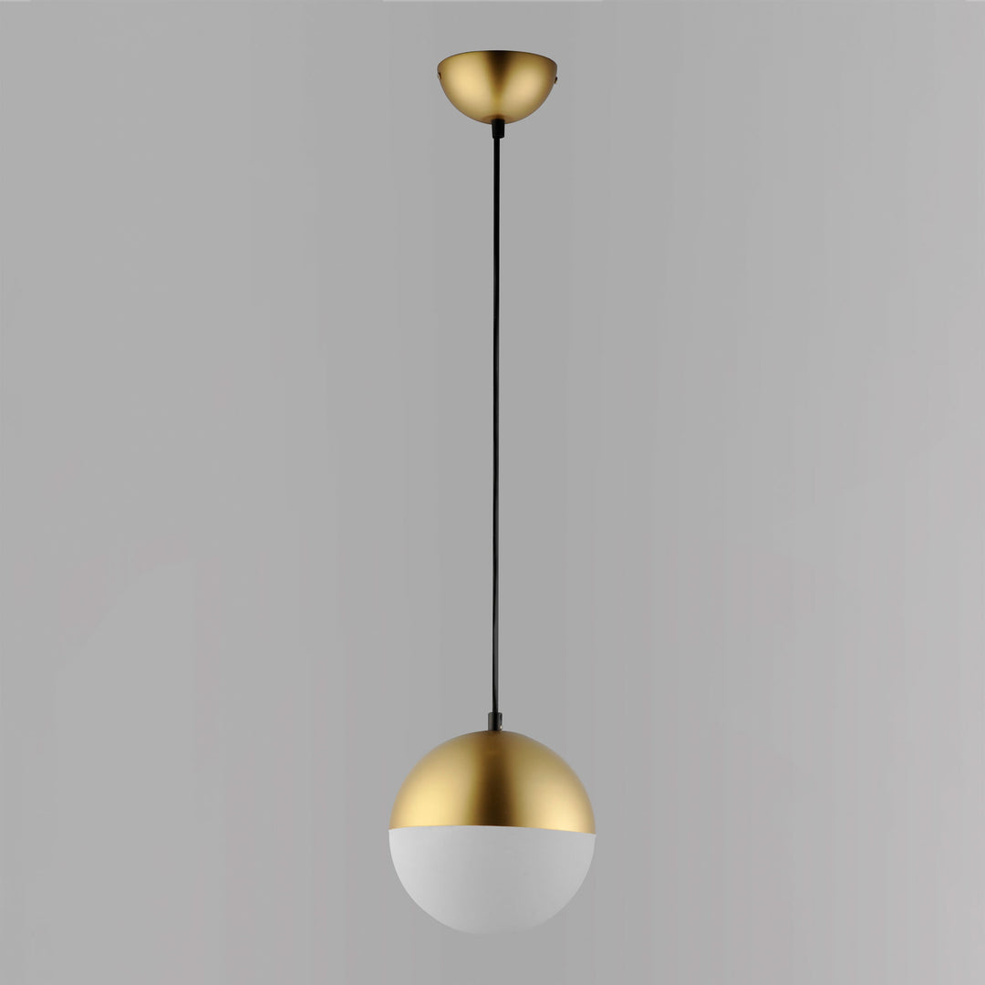ET2 Half Moon Pendant