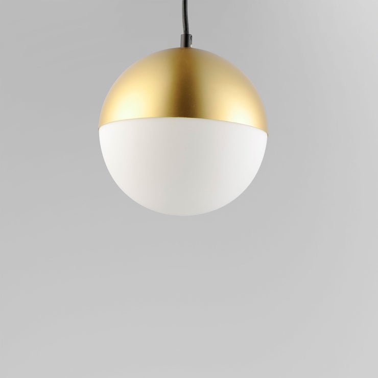 ET2 Half Moon Pendant