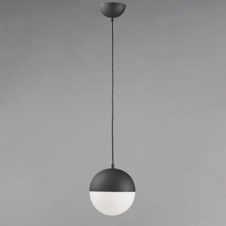ET2 Half Moon Pendant