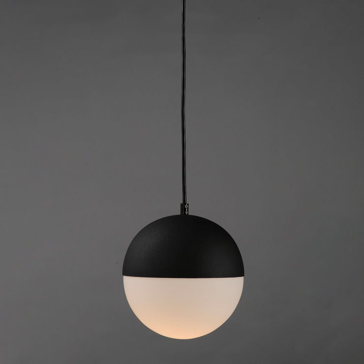 ET2 Half Moon Pendant