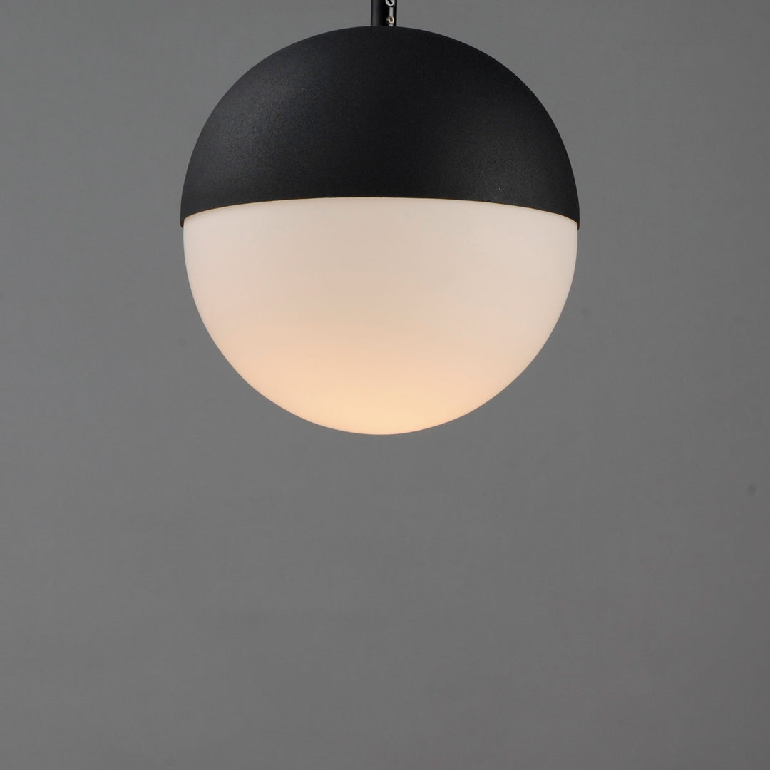 ET2 Half Moon Pendant