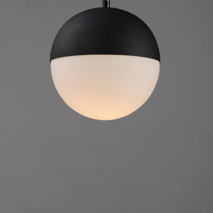 ET2 Half Moon Pendant