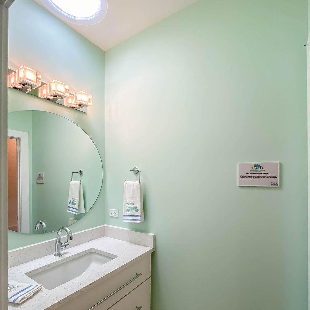 ET2 Blocs Vanity Light
