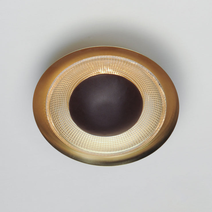 Maxim Prismatic Surface Mount