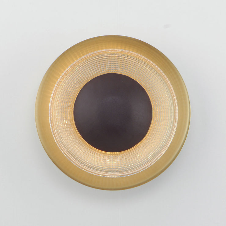 Maxim Prismatic Surface Mount