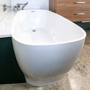 Vanico VESSO Corner Bathtub